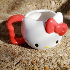 Hello Kitty Red and White Ceramic Mug